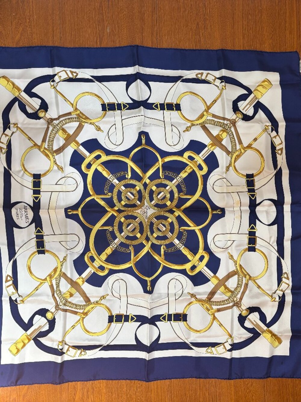 Auth HERMES Carre 90 Sellier Eperon d'Or Scarf Blue/White/Multicolor - Picture 3 of 14